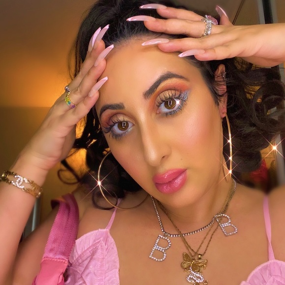arianamarie777